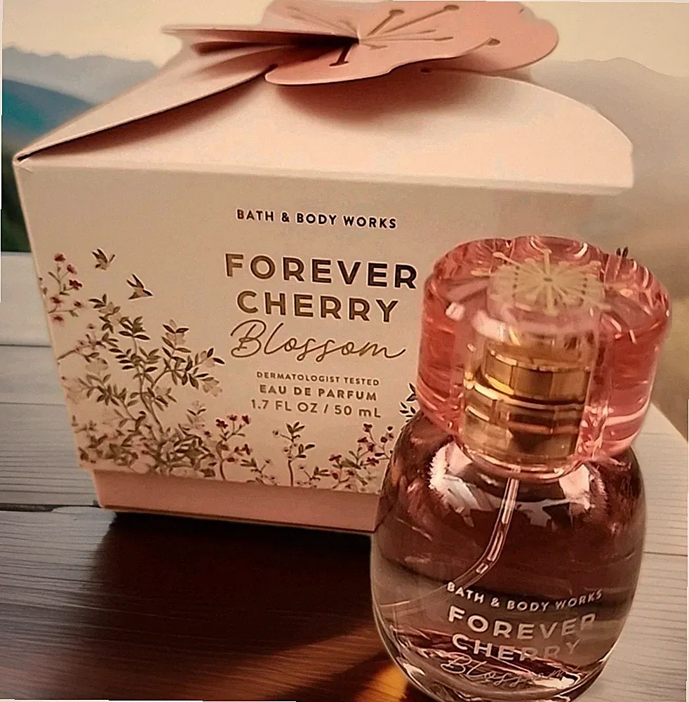 Bath & Body Works perfume