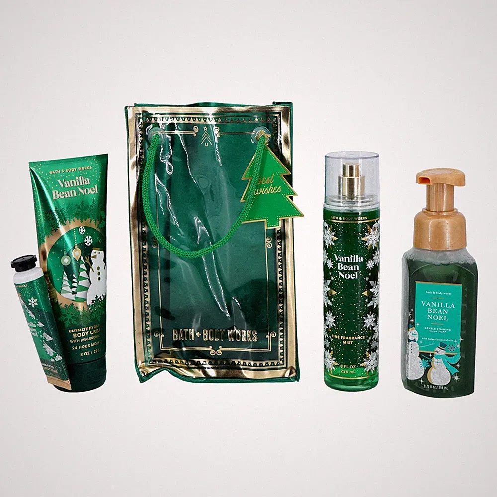 Bath & Body Works VANILLA BEAN NOEL Gift Bag Set - Fine Fragrance Mist