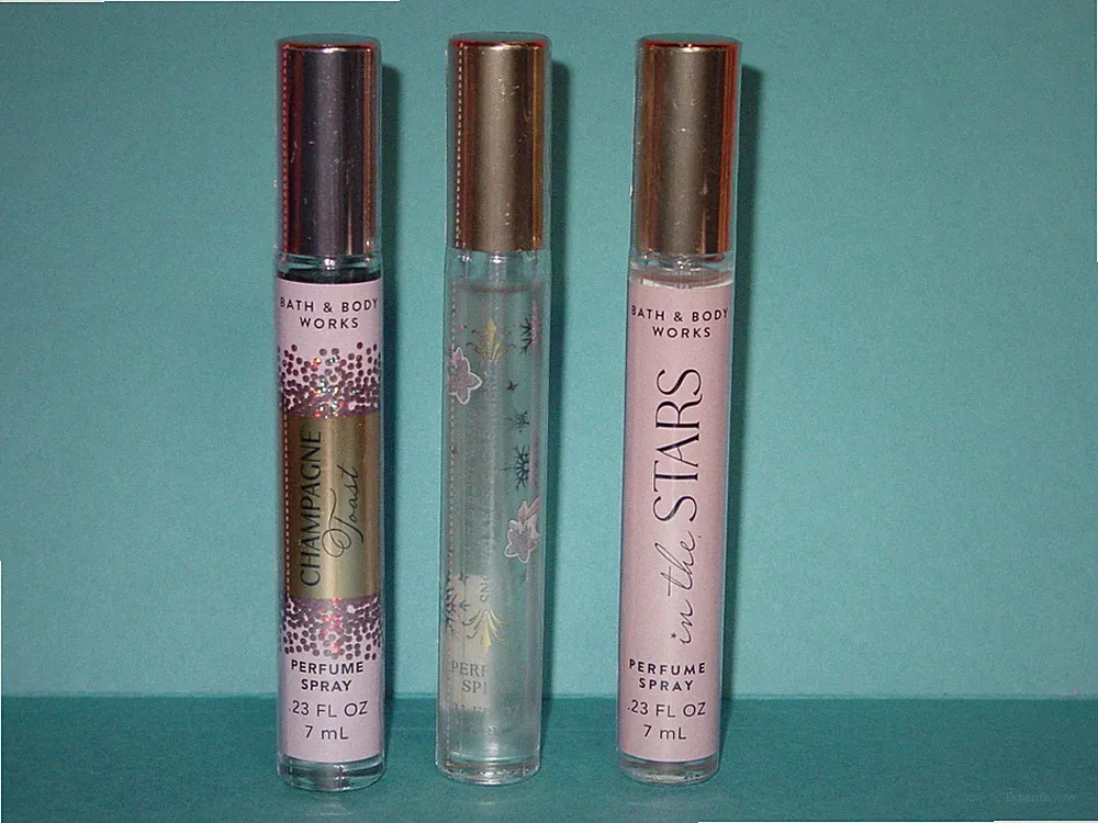 BATH & BODY WORKS WOMEN'S PERFUME SPRAY TRAVEL SIZE .23 OZ. **CHOOSE SCENT** NEW
